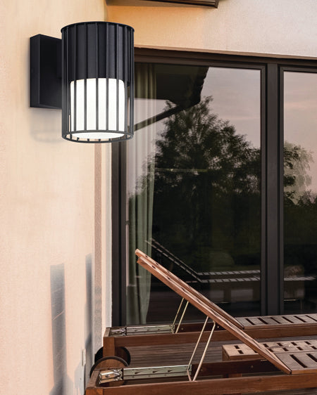 JAVON luminaire murale extérieur IOL650BK | Luminaire Plus.ca ...