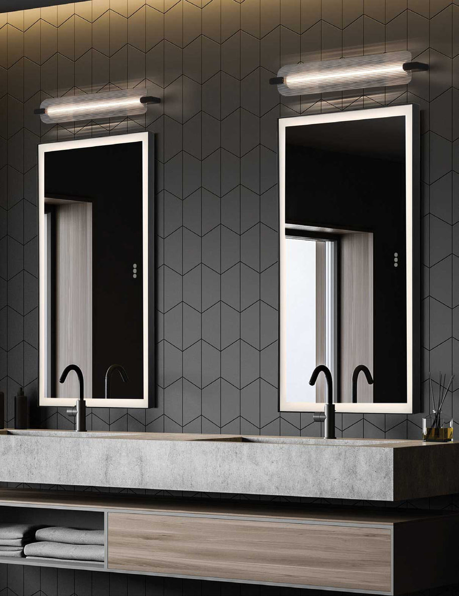 NEONESS Luminaire mural extérieur DEL fini noir mat et verre 4 3/4'' L 50063