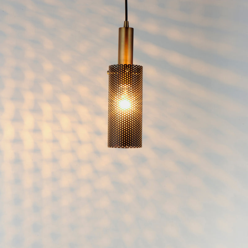 PERF luminaire suspendu noir et doré 10081BKSBR | Luminaire Plus.ca