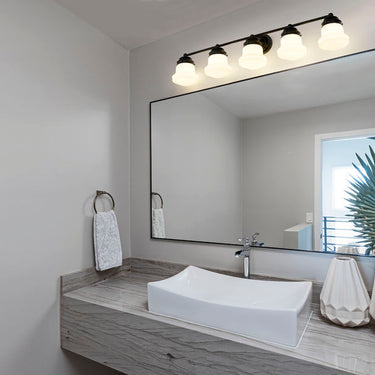 VAUGHN luminaire mural noir et verre blanc 735-5V-MB