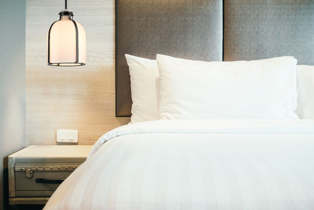 PEARSON luminaire suspendu noir 818-9MB | Luminaire Plus.ca