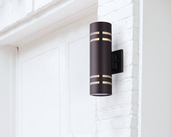 TAY luminaire mural extérieur bronze IOL256ORB | Luminaire Plus.ca