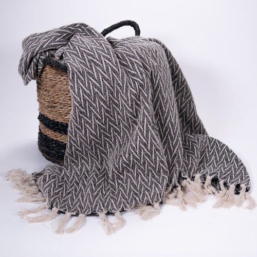 YOKI jeté noir et naturel 50 x 60 SA9876BK | Luminaire Plus.ca