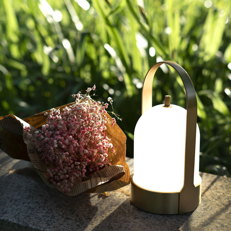 DAWN lampe de table extérieur doré T141021-BRASS| Luminaire Plus.ca